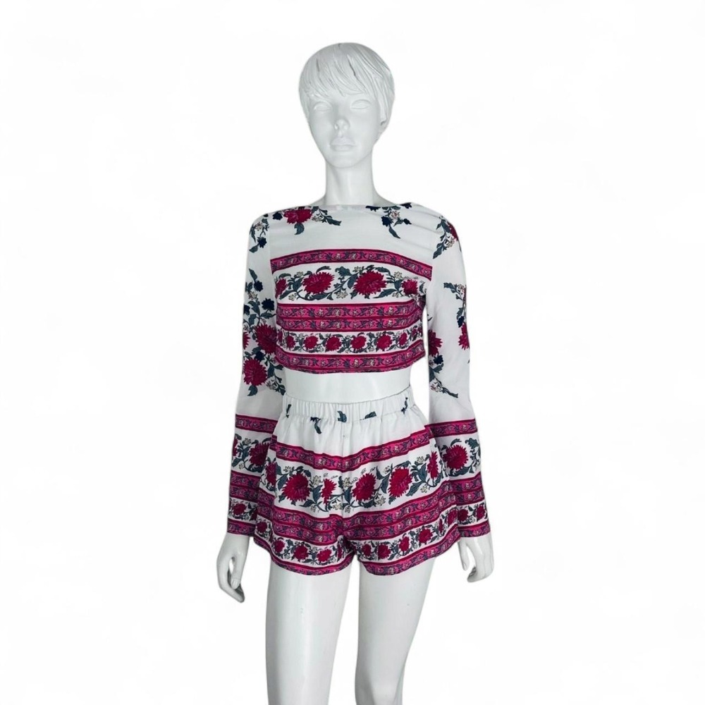 Fashion Nova Another Status Short Set White Floral Red Crop Top Shorts, Small